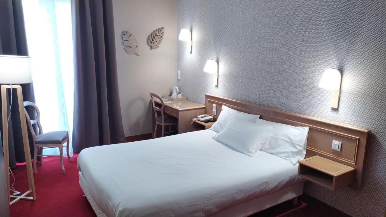Contact Hotel Limoges - Hotel Des Deux Moulins 외부 사진