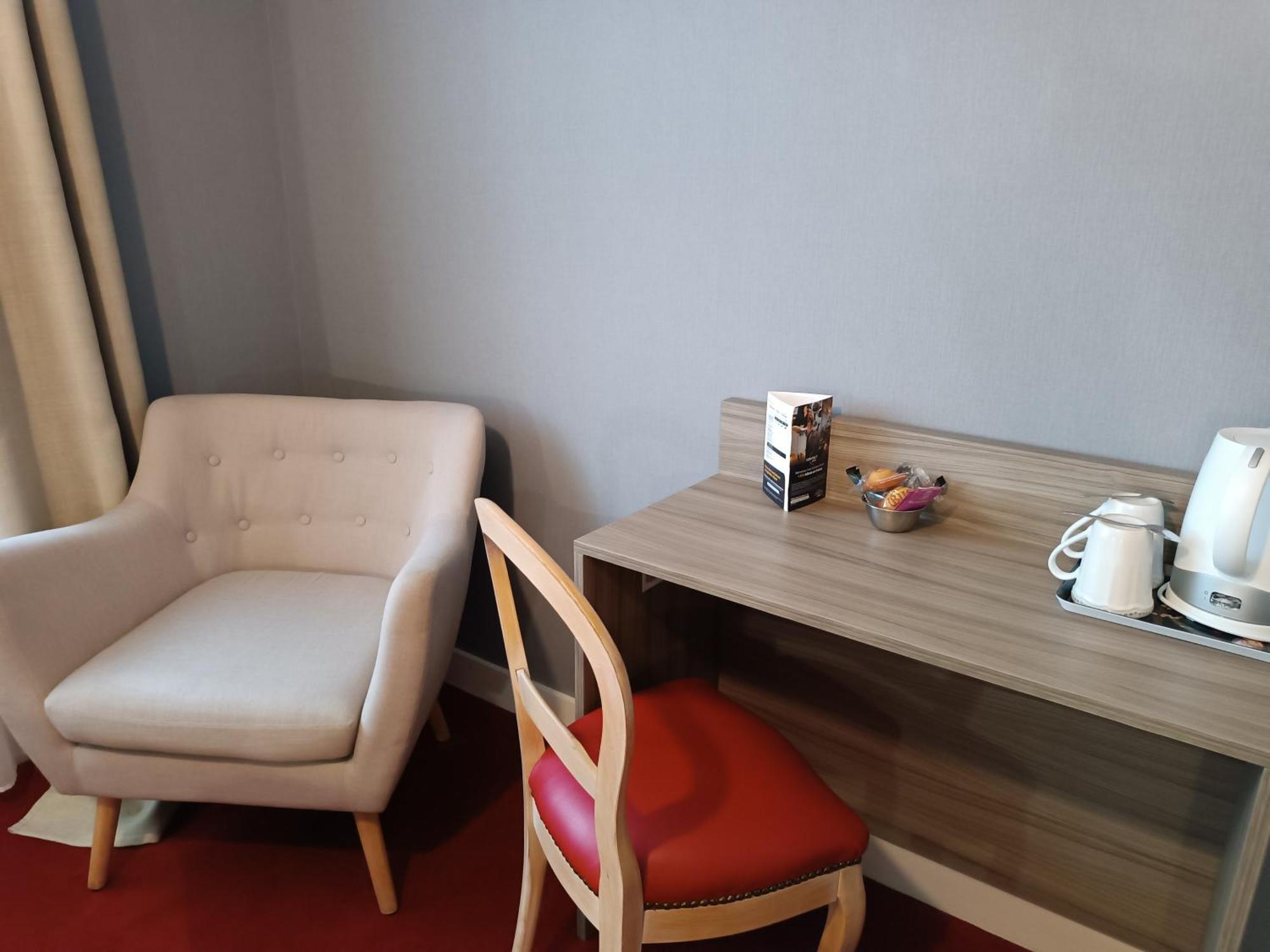 Contact Hotel Limoges - Hotel Des Deux Moulins 외부 사진