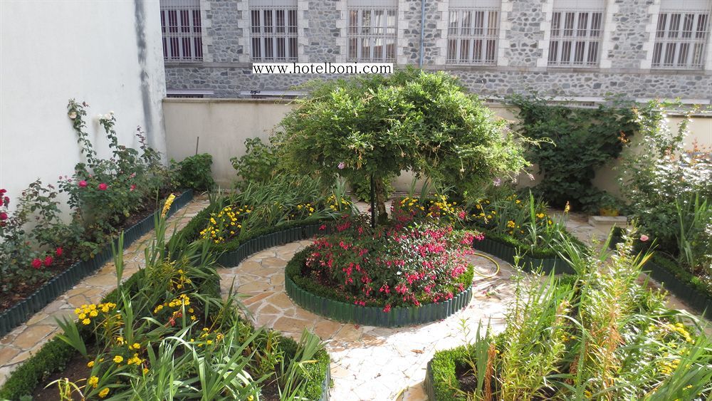 Contact Hotel Limoges - Hotel Des Deux Moulins 외부 사진
